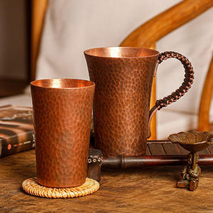 Tasse à café, thé ou bière en cuivre massif, martelée, de couleur violette, avec poignée tressée, style vintage - Product Image 2