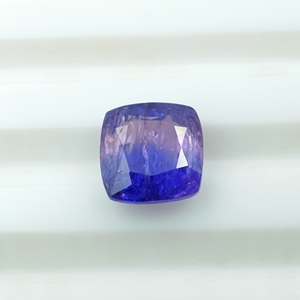 Saphir naturel Winza non chauffé et non traité, taille coussin carrée, pierre brute pour la fabrication de bijoux - Product Image 4