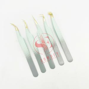 ชุดแหนบตัดขนตาสองสี ชุบทอง สแตนเลส คุณภาพสูงจาก Professional Somofy Enterprises แบบปลายเฉียง ปลายแบน และปลายแหลม ใช้งานได้ยาวนาน - Product Image 5