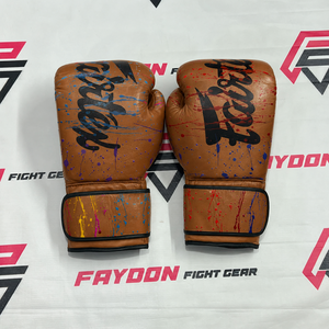 นวมชกมวย Fairtex Super Sparring รุ่นใหม่ สีน้ำตาล ทำจากหนังแท้ พิมพ์โลโก้ตามสั่ง สำหรับมวยไทย - Product Image 1
