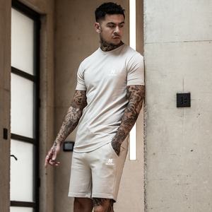 กางเกงขาสั้นนักวิ่งแบบลำลองสำหรับผู้ชายมีกระเป๋ามีซิปลายสีพื้นชุดออกกำลังกายที่เป็นมิตรกับสิ่งแวดล้อม - Product Image 2