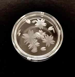 Posavasos de Vidrio Pintado a Mano con Diseño Floral Clásico, Antideslizante y Resistente al Calor, para el Hogar, Bares, Cafeterías y Restaurantes - Product Image 2