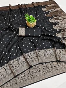 Sari Tradicional Indio de Seda Banarasi con Trabajo de Tejido Zari para Bodas y Eventos Festivos, Atuendo para Mujer - Product Image 6