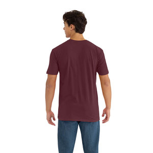 เสื้อยืดคอกลม Next Level Apparel สีแดงเลือดหมู แบบเรียบ สำหรับผู้ชายและผู้หญิง พร้อมสกรีนลายตามสั่ง เนื้อผ้านุ่ม ทรงโมเดิร์น - Product Image 2