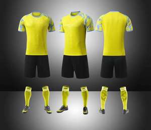 Ensembles d'uniformes de basketball personnalisés pour hommes avec nom d'équipe, maillot et short de sport respirants en polyester, bleu ciel et noir, sublimation, été, devant - Product Image 5