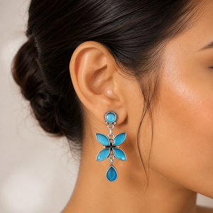 Boucles d'oreilles pendantes en laiton argenté oxydé avec pierre œil-de-chat bleue pour femme, vente en gros |   Boucles d'oreilles pendantes florales bohèmes |   Fournitures de bijoux fantaisie - Product Image 6