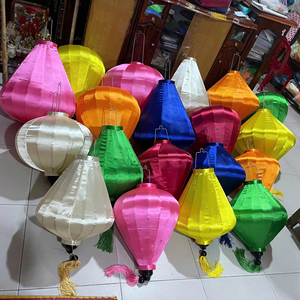 โคมไฟไหมเวียดนามโฮอิอัน ดีไซน์ใหม่ ทำด้วยมือ สำหรับเทศกาลตรุษจีน ตกแต่งงานฉลองแต่งงาน - Product Image 1