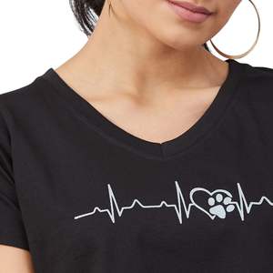 Camiseta Corta de Algodón Negra Personalizada para Mujer con Estampado Gráfico de Latido de Corazón y Huella de Pata, Camiseta Casual de Manga Corta para Amantes de Mascotas, Venta al por Mayor OEM - Product Image 6