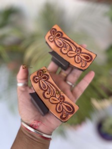 Pinces à cheveux en cuir véritable de haute qualité, élégantes et décontractées, faites à la main, pour femmes, accessoires pour cheveux - Product Image 1