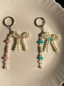 Porte-clés unique brodé à la main avec des perles, artisanat de qualité supérieure pour sacs et porte-clés - Product Image 6