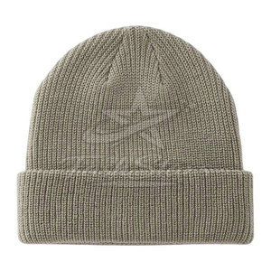 Vente en gros de bonnets de voyage légers en laine 100% avec logo personnalisé, design de haute qualité, tricotés en jacquard, chauds pour l'hiver - Product Image 4