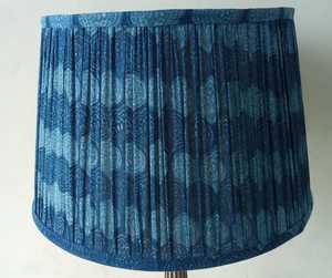 Wholesale natural designer pleated <b>lamp</b> <b>shades</b> in blue green linen anna fabric with e27 fittings best <b>for</b> desk <b>lamp</b> <b>table</b> <b>lamp</b> - Product Image 1