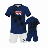 Prix d'usine – Ensemble maillot et short de football 100 % polyester sublimé, respirant, protection UV, nom d'équipe personnalisé, couleur unie