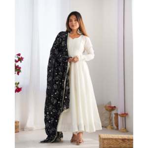 Beautiful Cotton Anarkali Gown for Parties XS Size Pent and Dupatta Design - Product Image 3