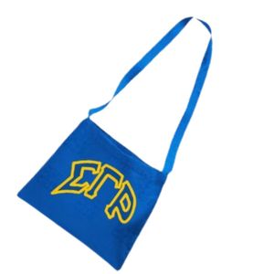 Sac fourre-tout messager Sigma Gamma Rho bleu roi, sac à bandoulière pour sororité grecque, sac de voyage et de shopping pour femmes, personnalisable avec lettres - Product Image 2
