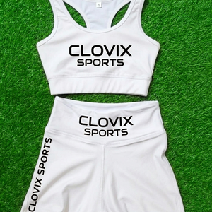 ชุดเซ็ตเสื้อครอปท็อปและกางเกงขาสั้นเอวสูงสำหรับผู้หญิง Clovix Sports พิมพ์โลโก้ได้ตามต้องการ สีพื้น ผ้าโพลีเอสเตอร์ กระชับรูปร่าง เหมาะสำหรับออกกำลังกาย ใส่สบายในช่วงฤดูร้อน - Product Image 2