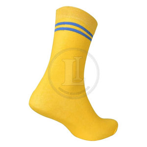 Chaussettes décontractées confortables et durables, design léger, chaussettes décontractées de qualité supérieure pour les activités quotidiennes - Product Image 2