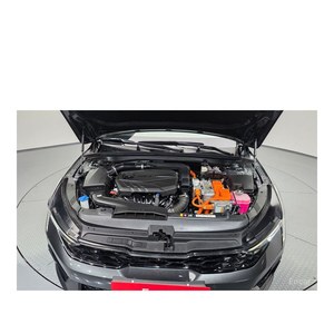 Kia K5 Noblesse 2024 con Volante a la Izquierda, Caja de Cambios Automática, Estándar de Emisiones Euro V, Asientos de Cuero, 32,184 km - Product Image 5