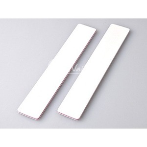Lima de uñas coreana de Mylar, grano 80/100, cuadrada, con logotipo personalizado OEM para venta al por mayor en salones de belleza - Product Image 1