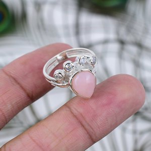 Anillo Clásico de Plata de Ley 925 con Ópalo Rosa en Corte Pera para Bodas, Fiestas, Compromisos, Aniversarios y Regalos - Product Image 2