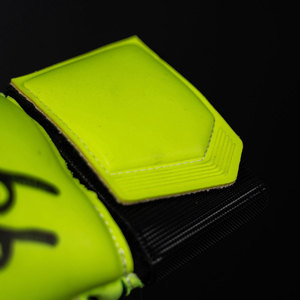 Gants de gardien de but de football durables, respirants et de haute qualité pour gardiens de but adultes, professionnels, antidérapants, respirants, à coupe négative - Product Image 5