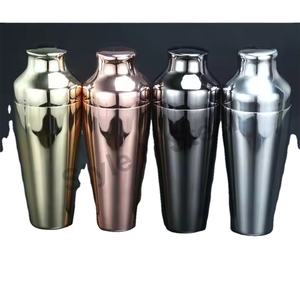 Coctelera de lujo de acero inoxidable con color Coctelera de cola de imitación inoxidable Mezclador de bebidas Coctelera de proteínas 750 ml - Product Image 1