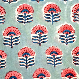 Tela de algodón estampada a mano con motivos florales en azul cielo – Material para confección de Jaipur - Product Image 3