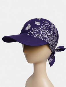 Ensemble Casquette Snapback et Bandana Urbain Tendance pour les Amateurs de Mode Jeunesse - Product Image 1