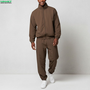 Conjunto Deportivo de Felpa de Alta Calidad para Hombre, Sudadera con Capucha Gruesa y Cálida, Pantalones Deportivos con Puños Elásticos - Product Image 3