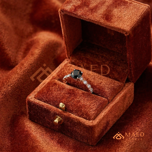 Anillo de compromiso vintage de oro rosa de 2 quilates con moissanita negra de corte brillante redondo y anillo de boda de oro blanco de 14 quilates con corte marquesa para mujer - Product Image 3