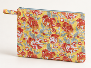 Funda para Portátil de Algodón con Diseño Floral Acolchado Vintage de VEER HANDIRCRAFTS, con Cierre de Cremallera Impermeable y Asa Suave, Hecha en Rajasthan - Product Image 5