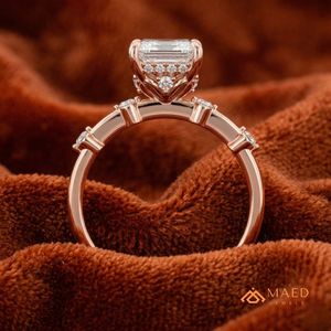 แหวนเพชรเจียระไนแบบหรูหรา14kt สีโรสโกลด์สวยงามโดดเด่น - Product Image 4