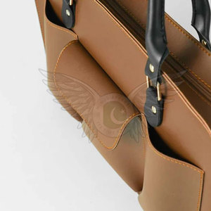 Sac à bandoulière en cuir véritable de haute qualité, personnalisable, durable, pour ordinateur portable, idéal pour les voyages, les réunions, le travail quotidien, avec rangement organisé - Product Image 3