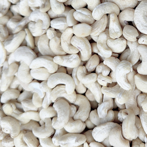Venta al por Mayor de Nueces de Anacardo Orgánicas Ww450 Ww320, Nueces de Anacardo Importadas de Vietnam de Buena Calidad a Precio Razonable - Product Image 1