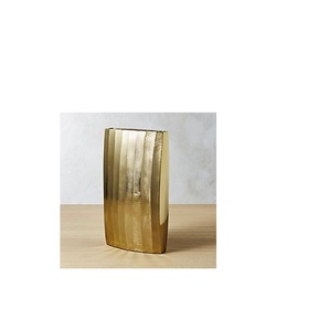 Portaflores Metálico Contemporáneo para Flores Frescas y Decoración Elegante para el Hogar con un Toque Moderno - Product Image 2