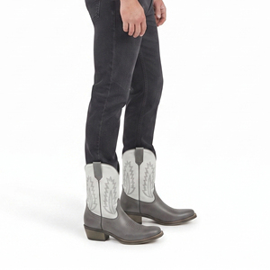 Botas Vaqueras de Cuero para Hombre, con Bordado Artístico, Punta Cuadrada, Invierno, Logotipo Personalizado, Hechas a Mano, Alta Calidad - Product Image 3