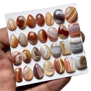 Piedras preciosas sueltas de ágata natural de Botsuana, con reverso plano, de formas y tamaños mixtos, para la fabricación de joyas, cabujón. - Product Image 1