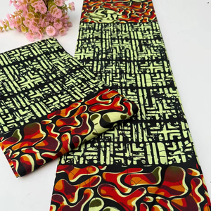 Tissu en coton Ankara de haute qualité du Cameroun avec des motifs personnalisés pour les robes africaines, des vêtements élégants et de la mode artisanale - Product Image 1