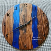 Jam Dinding Kayu Modern Buatan Tangan dengan Resin Epoksi dan Jarum Penunjuk Gaya Antik untuk Dekorasi Rumah, Natal, Pernikahan, dan Hadiah Pindah Rumah