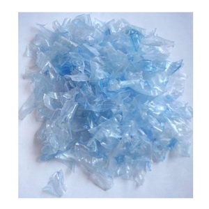 Fournisseur d'usine, prix de gros, qualité supérieure, flocons de bouteilles PET / déchets plastiques PET disponibles à la vente - Product Image 1