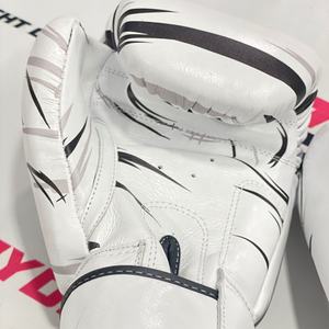 Nouvelle conception, derniers gants de boxe Muay Thai, cuir de vache véritable, équipement d'entraînement de kickboxing MMA, gants professionnels Fairtex - Product Image 3