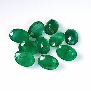 Esmeralda Zambiana Verde Natural de Corte Ovalado de 8.0 Quilates, Calibrada de 7x5 mm, Facetada, Suelta, Translúcida, de Alta Calidad, Lote de 10 Piezas - Product Image 3