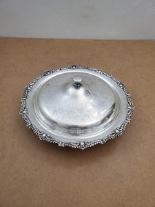 ชามซุปสแตนเลสสตีลทันสมัยพร้อมฝาปิด ภาชนะเสิร์ฟทนความร้อน - Product Image 1