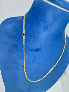 Élégante Chaîne torsadée en or massif 22 carats avec accents en forme de barillet, Collier en or jaune véritable certifié BIS, Bijou - Product Image 3