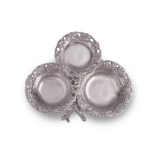 Ensemble de 3 bols décoratifs en argent de style antique, parfaits pour une décoration intérieure élégante et festive, vente en gros depuis l'Inde - Product Image 5