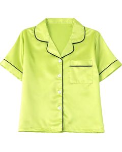 Ensemble de pyjama pour femme en satin vert lime personnalisé, manches courtes, boutonné, style soie, deux pièces, ensemble de vêtements de nuit, shorts de détente - Product Image 1