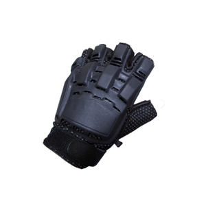 Gants de paintball haute performance conçus pour des conditions de jeu intenses, offrant une sécurité et une précision maximales. - Product Image 3