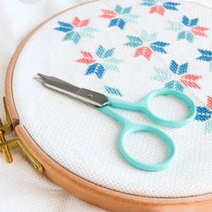 Lightweight Micro Tip Embroidery <b>Scissors</b> Fine Point Stainless Steel Craft <b>Sewing</b> Tool for DIY Use - Product Image 3
