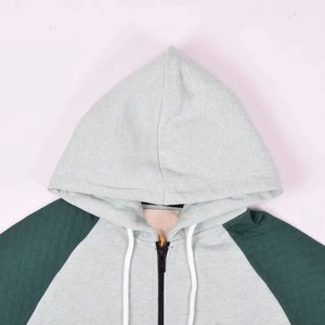 Sweat à capuche zippé élégant, léger et décontracté, avec tissu doux et coupe flexible pour un usage quotidien, sweat à capuche zippé pour homme - Product Image 2