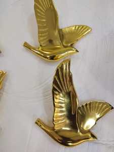 Sculpture murale d'oiseau volant 3D en aluminium rose doré, faite à la main, style Art Déco, décoration murale animale pour la maison - Product Image 3